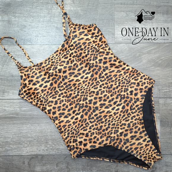 Adisputent Leopard Print One Piece Swimsuit Size L - Picture 1 of 4